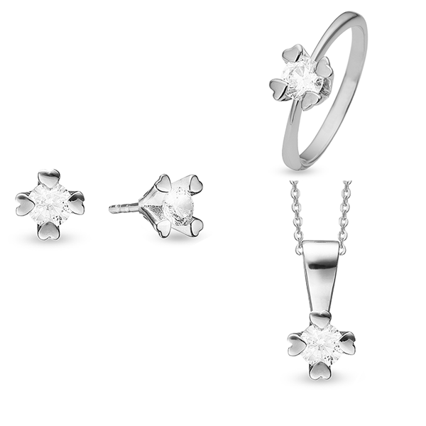 by Aagaard set, with a total of 4,00 ct diamonds Wesselton VS